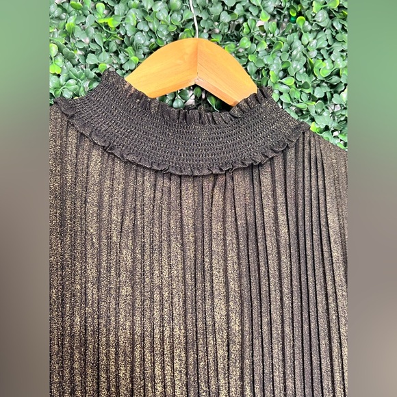 Nanette Lepore Dress Very Black Gold Solid Sleeveless Pleated Size 6 - Picture 4 of 12